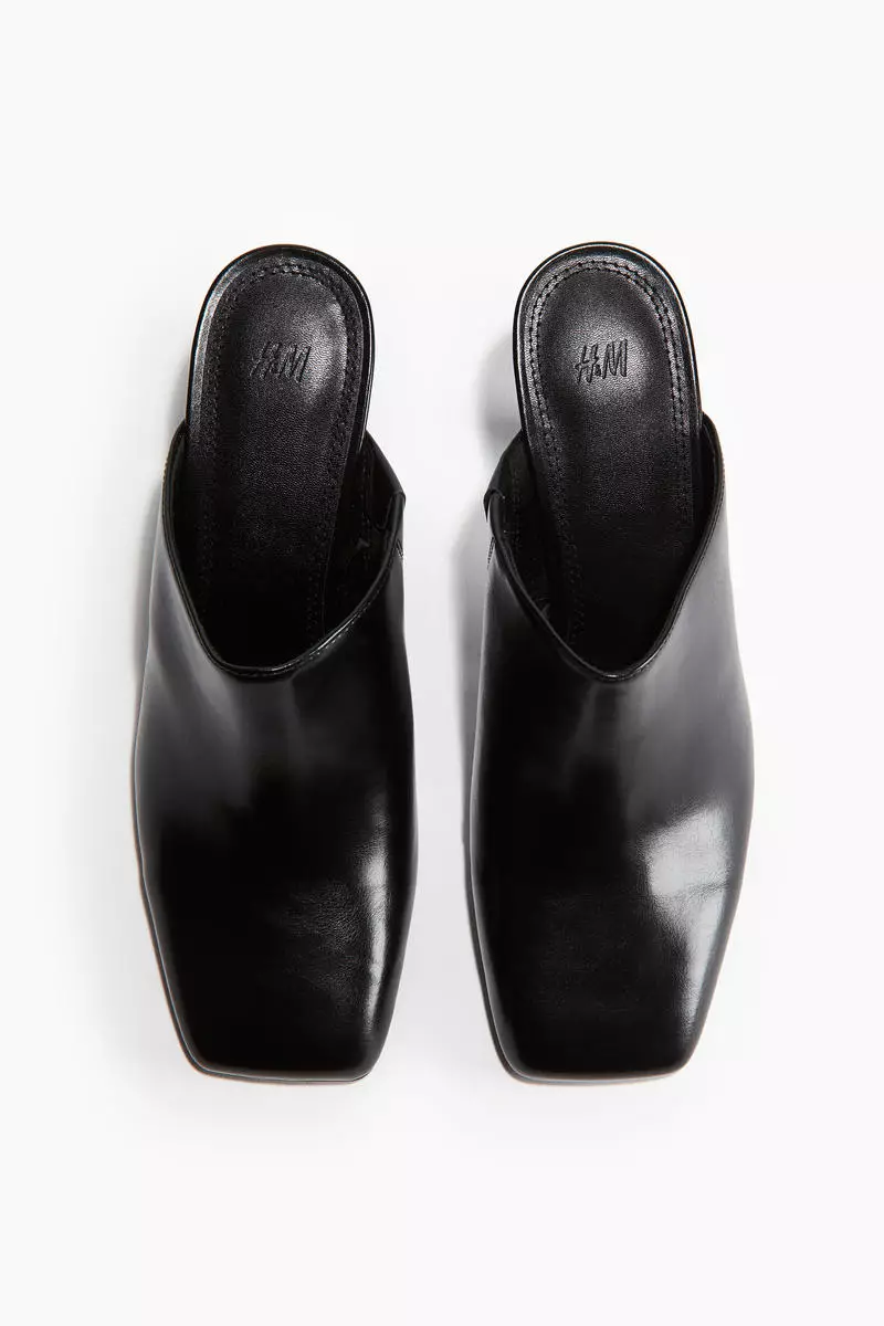 Heeled square-toe mules
