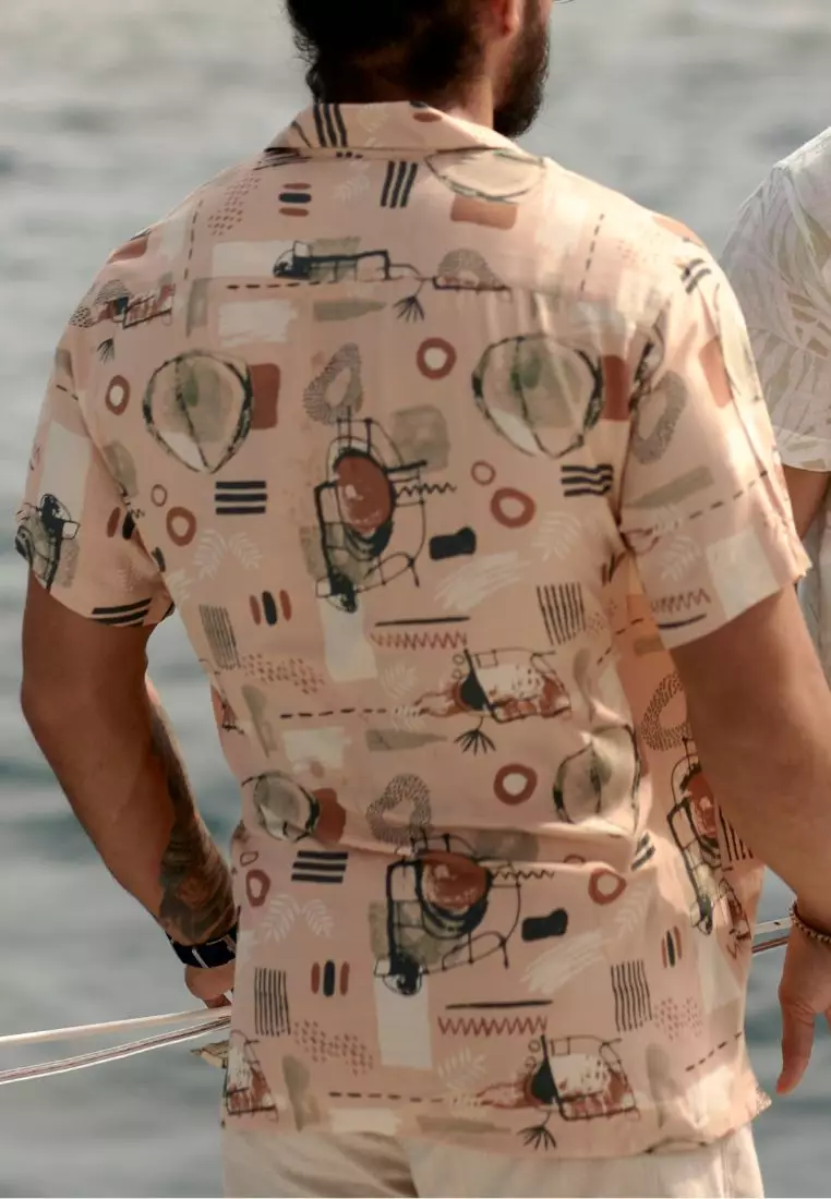 Hawai Kemeja Rayon Lengan Pendek Pria Krem Motif | Rayon Short Sleeve Shirt Man Patterned Cream