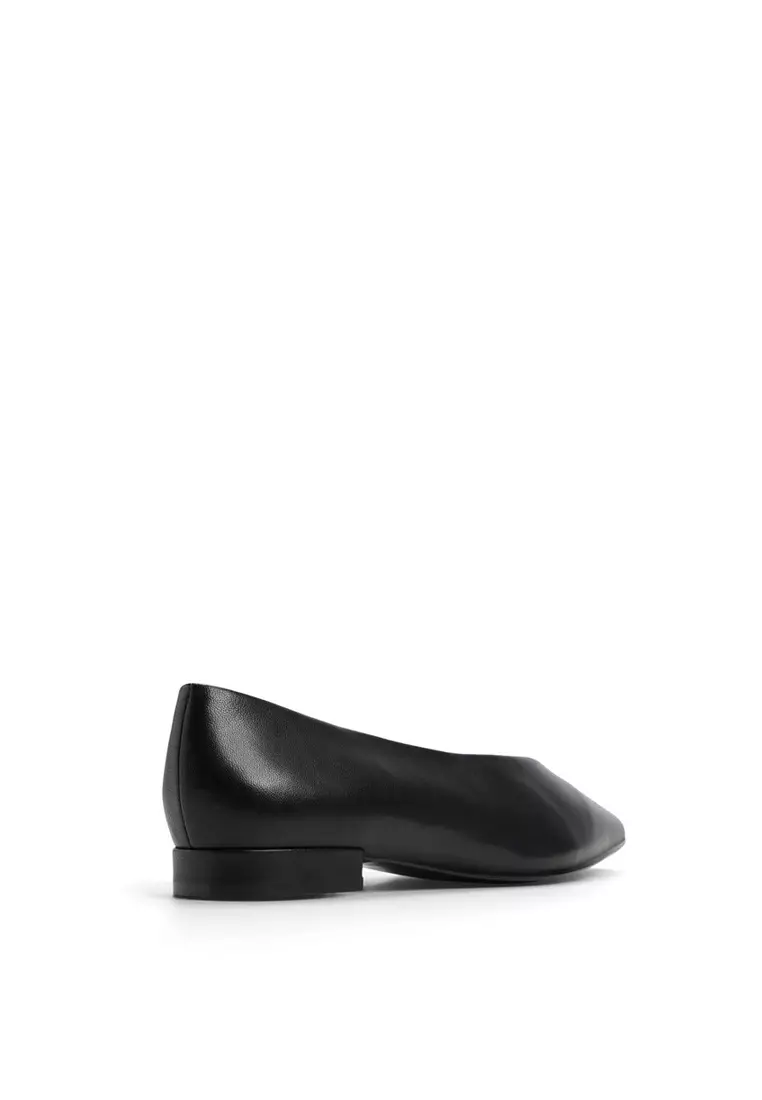 Zolita Ballerina Flats