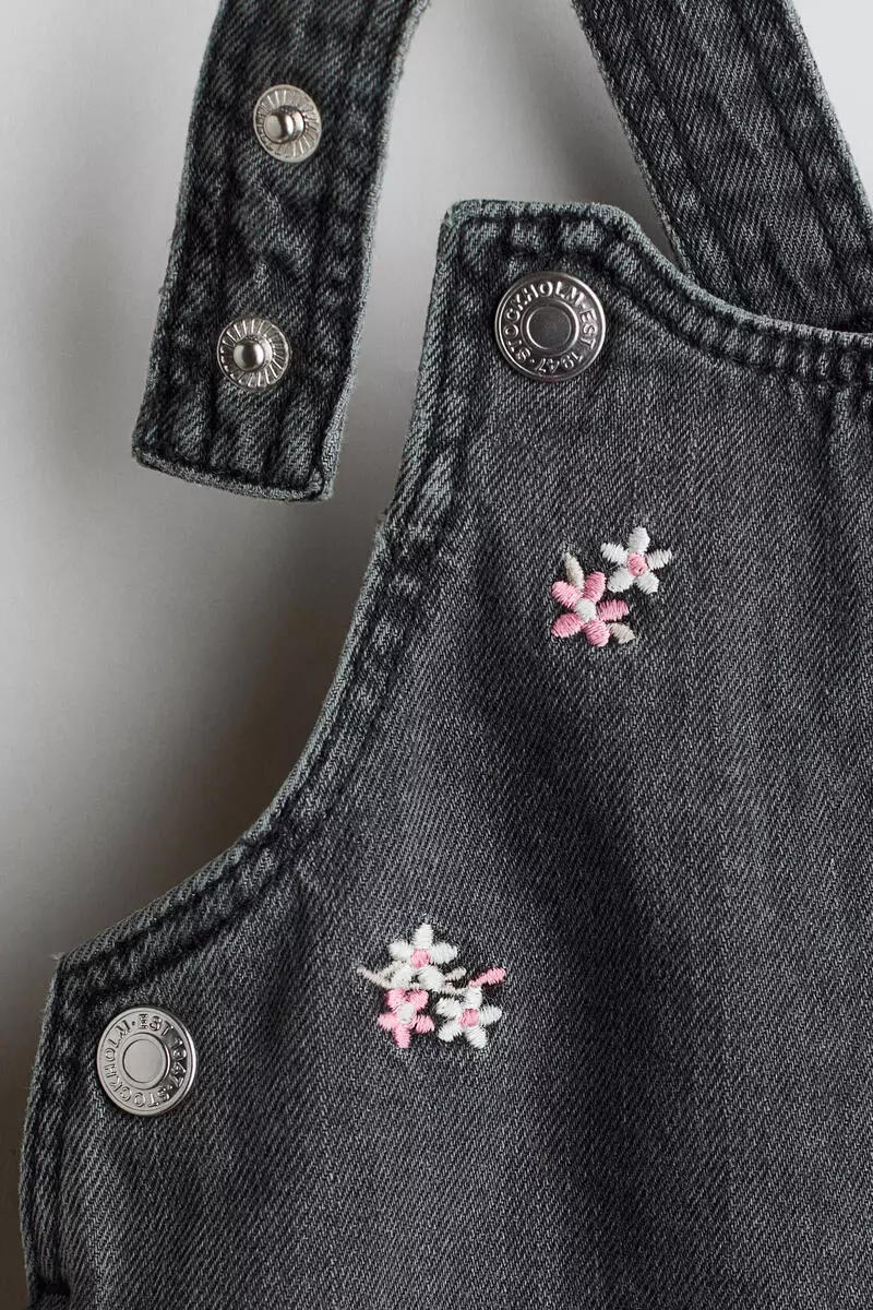 2-piece dungaree dress and top set