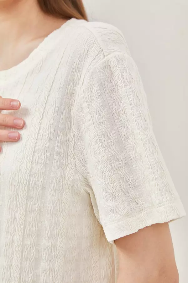 Minimal Sonya Textured Knit Blouse - Offwhite