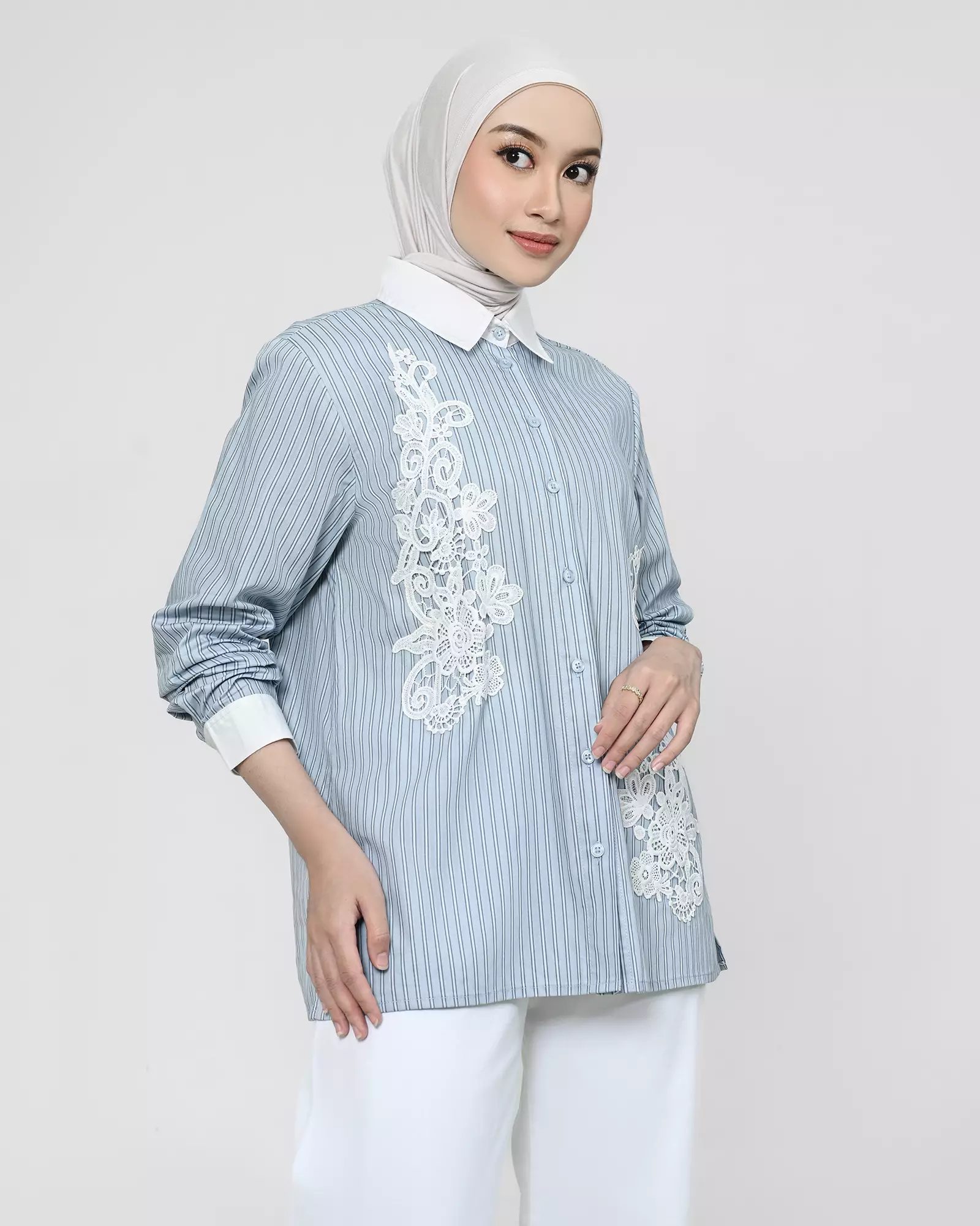 Geulis.id SHEA SHIRT - LIGHTBLUE