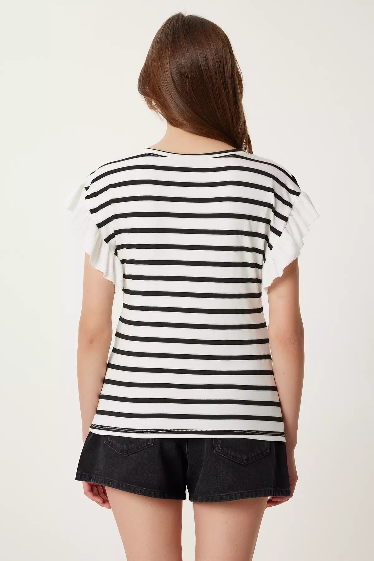Women's Bone Black Striped Flounced Cotton Knitted Blouse Tp00080