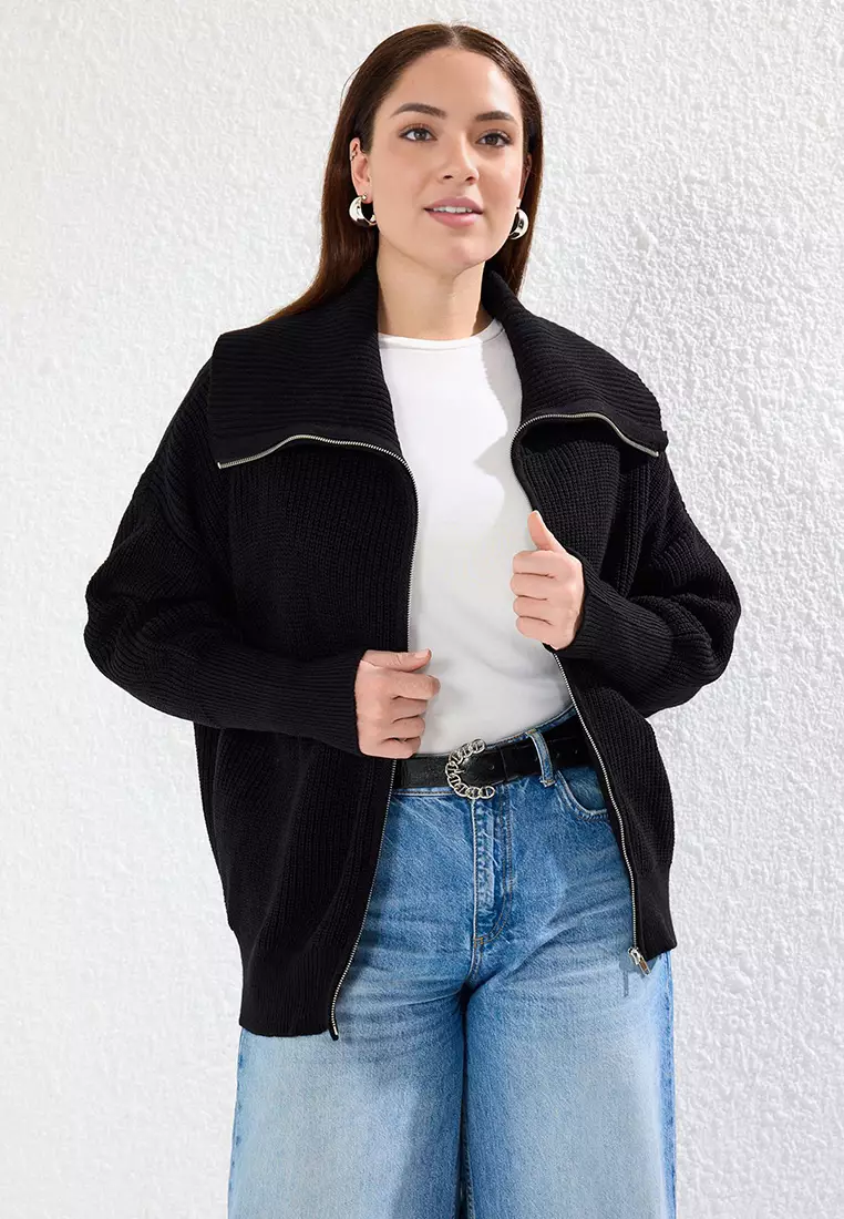 Black Turn-Down Collar Zippered Crop Knitwear Cardigan Tbbaw25Av00009