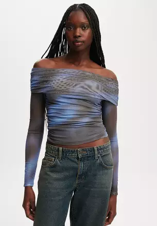 Off Shoulder Tops - On Sale Now | ZALORA Hong Kong