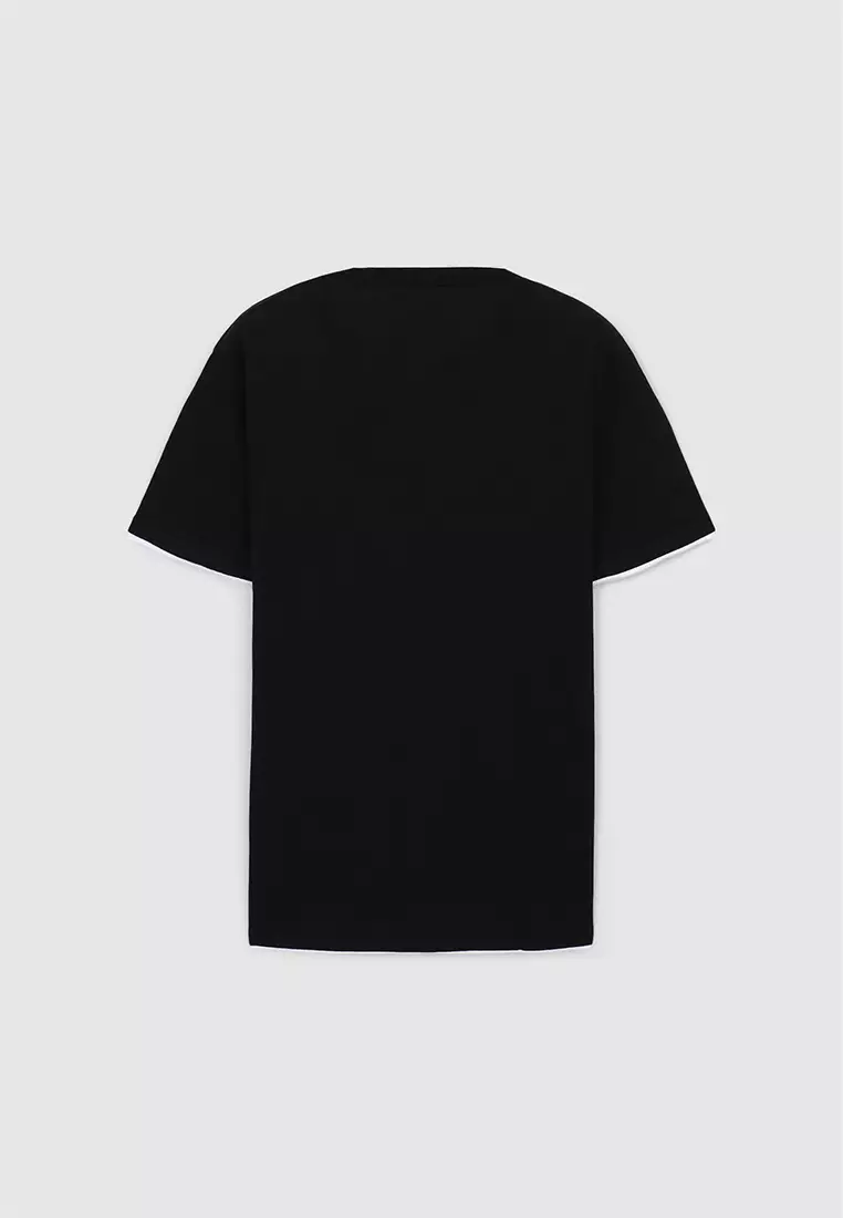 Man Short-Sleeved T-Shirt