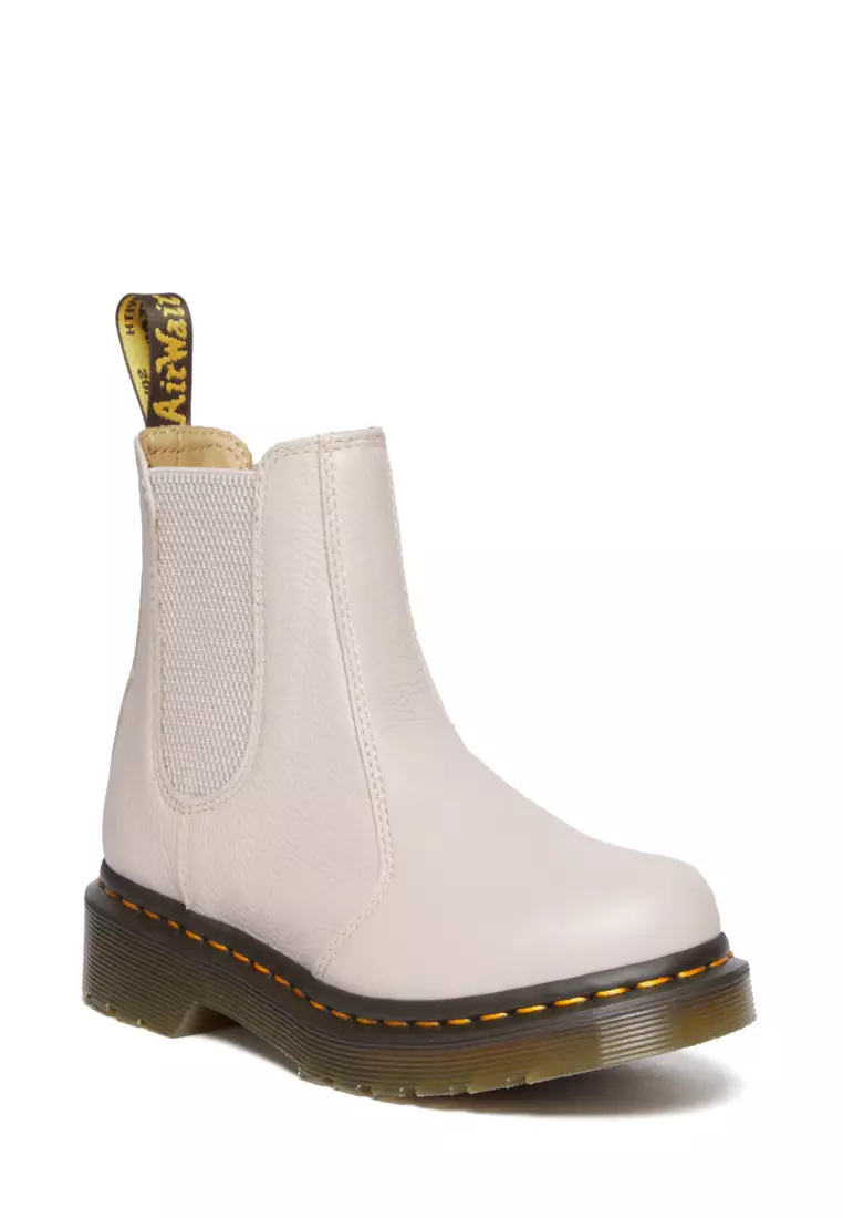 Chelsea dr martens on sale womens