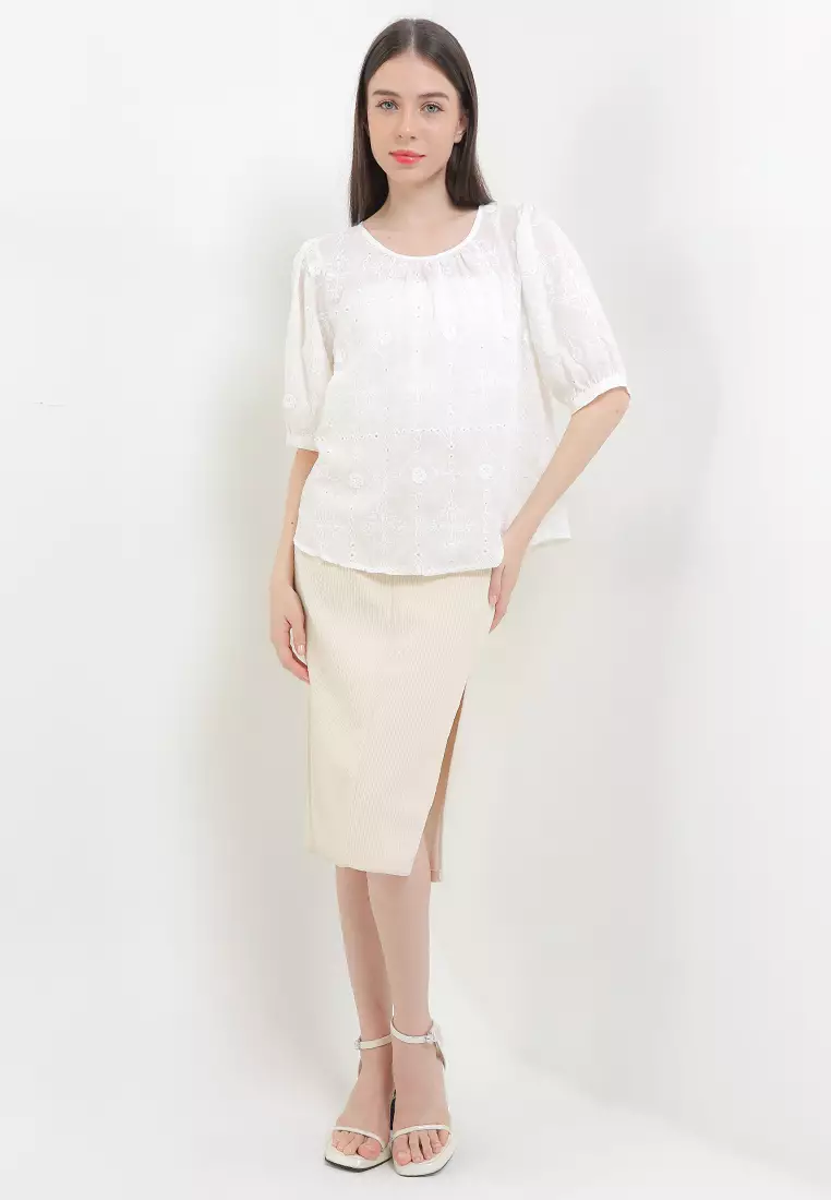 L/S 3D Flo Emb Cotton Blouse