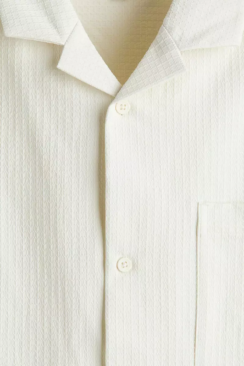 Loose Fit Textured resort shirt