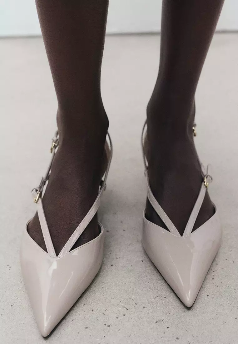 Kitten-Heeled Strappy Shoes