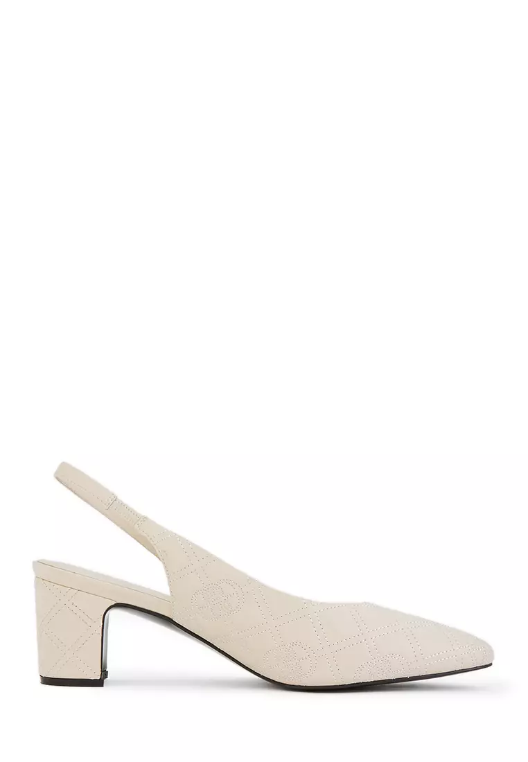 Discount on BONIA  shoes - SKU: Beige Lean Pump Heels