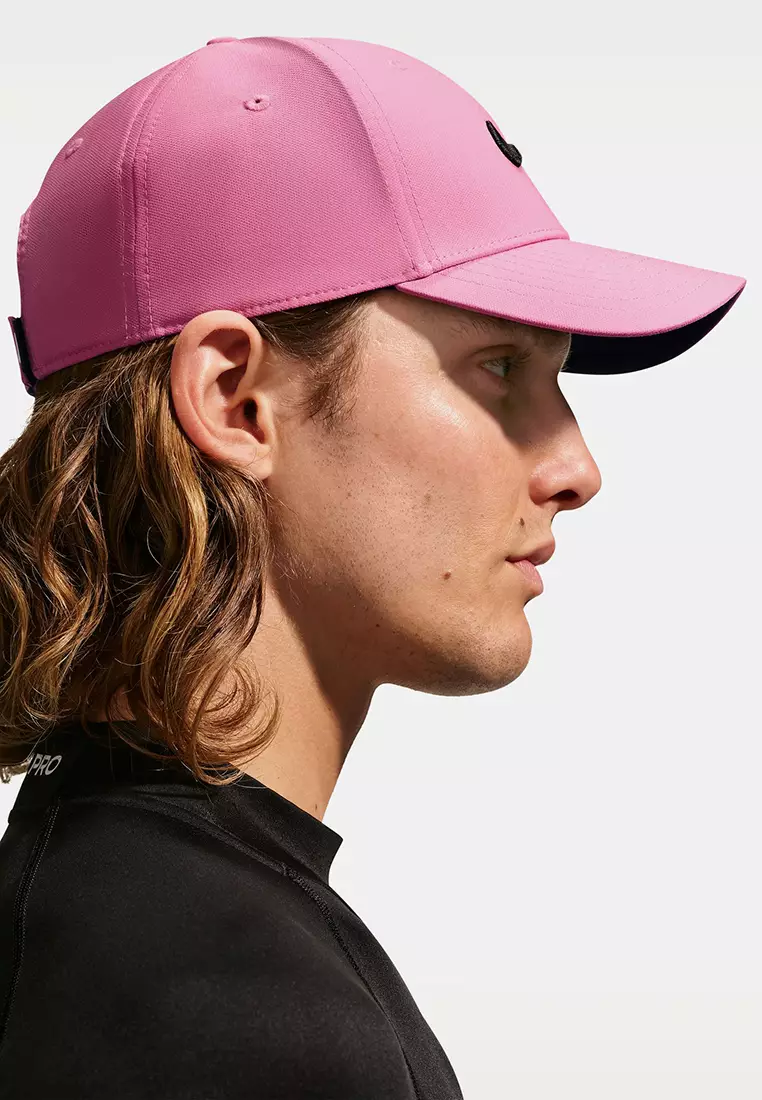 Dri-FIT Club Structured Swoosh Unisex Cap