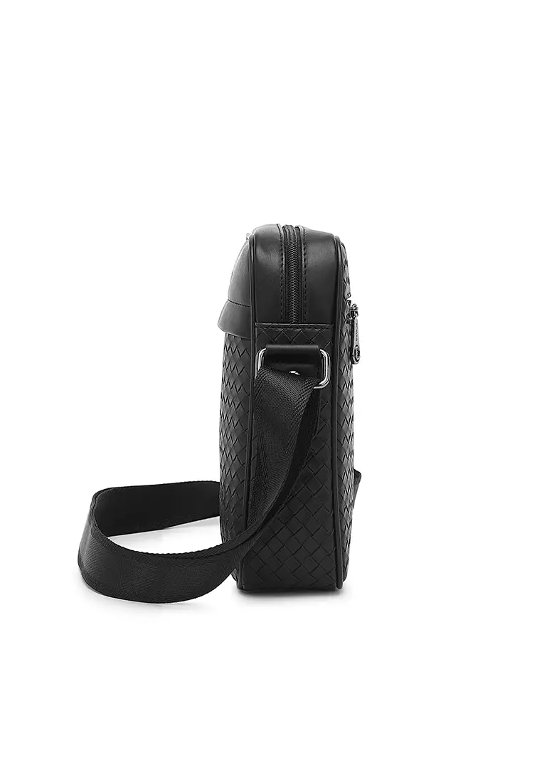 Men's Sling Bag / Crossbody Bag - Black