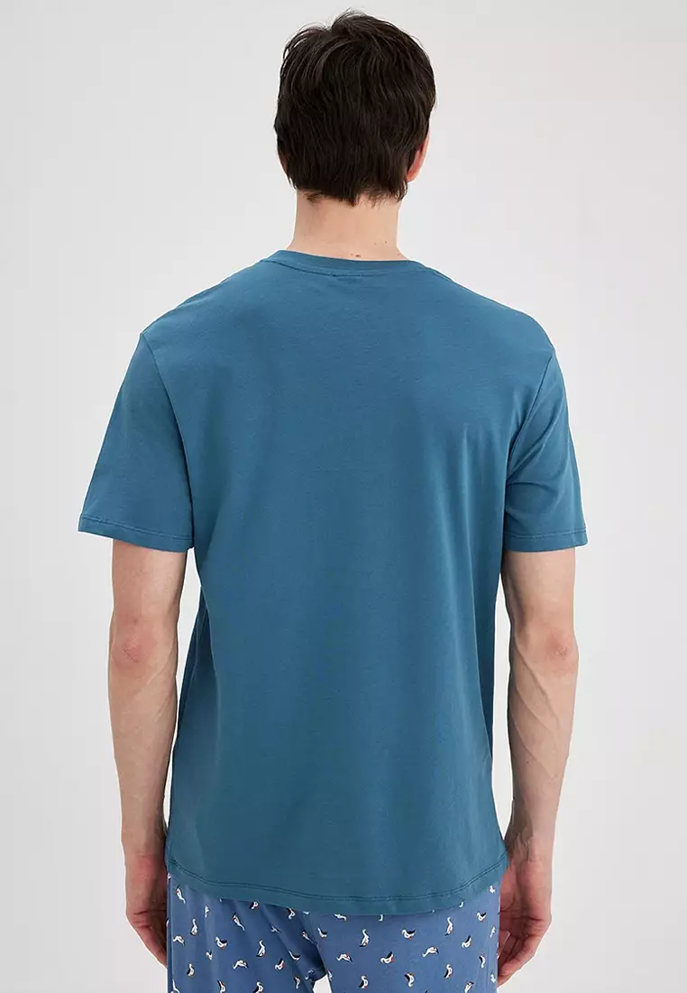 Basic Crew Neck T-Shirt