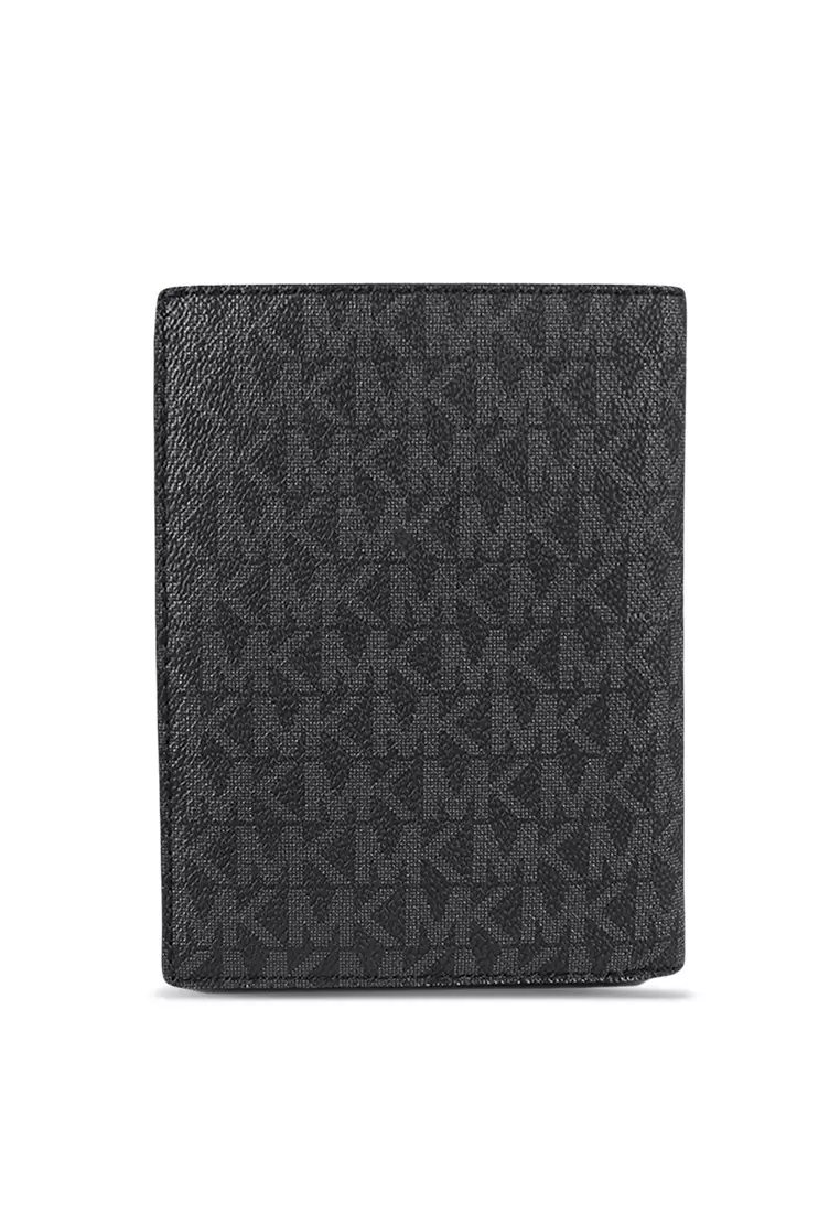 Michael kors passport holder and luggage tag on sale
