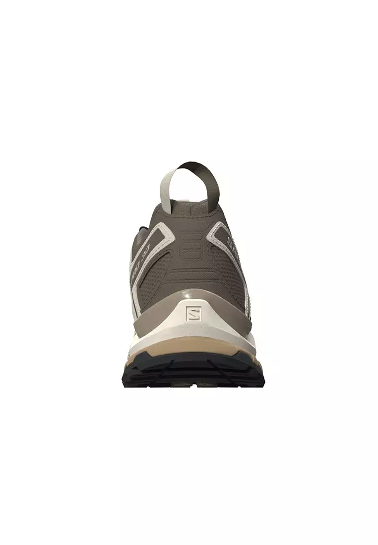 XA PRO 3D Unisex Sportstyle in Stone Gray/Almond Milk/Black