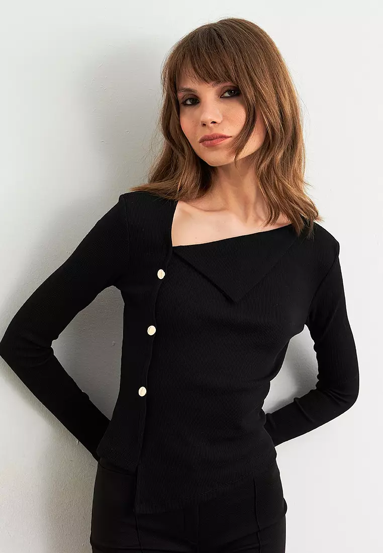 Asymmetrical Rib Blouse