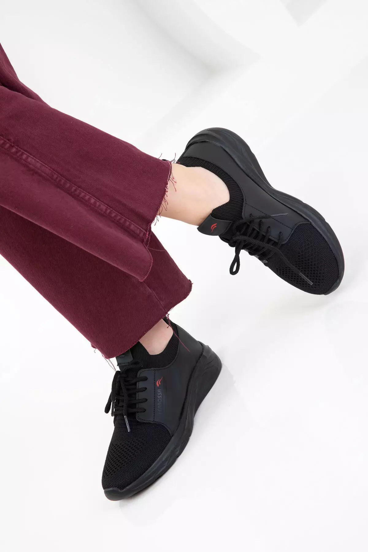 Black-Black Unisex Sneaker 20678