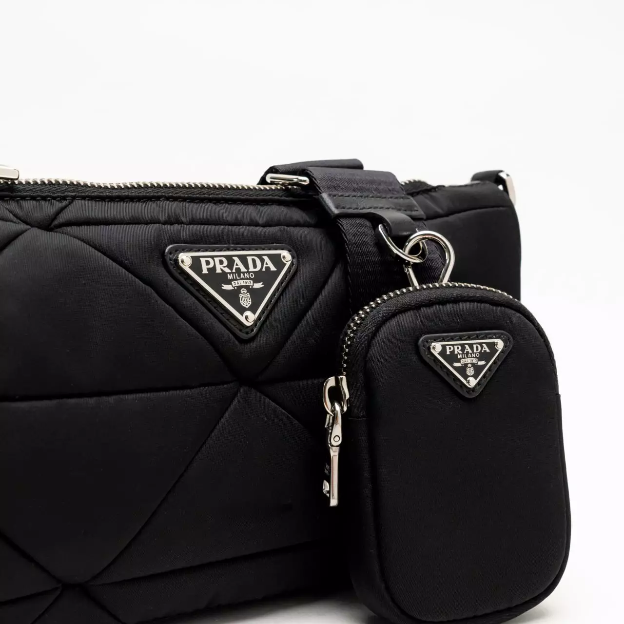 [4.4PRIL KEJUTAN HARGA] Re-Nylon Padded Crossbody Bag Black