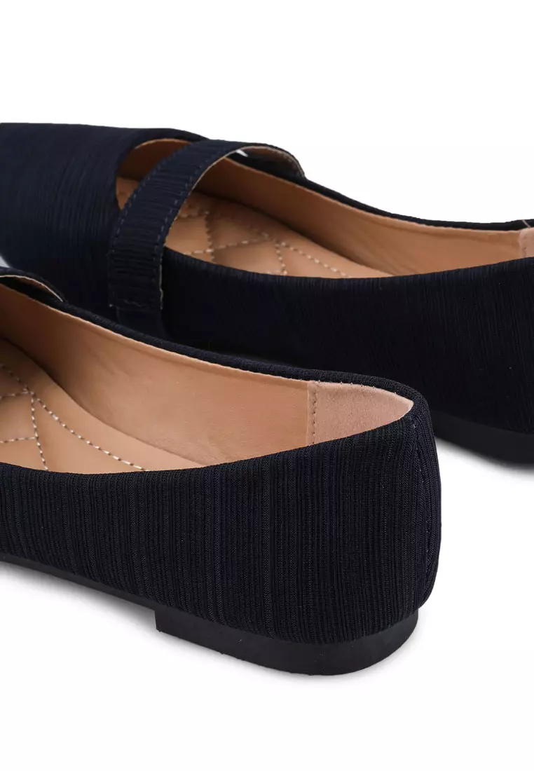 Pointed Toe Ballerinas