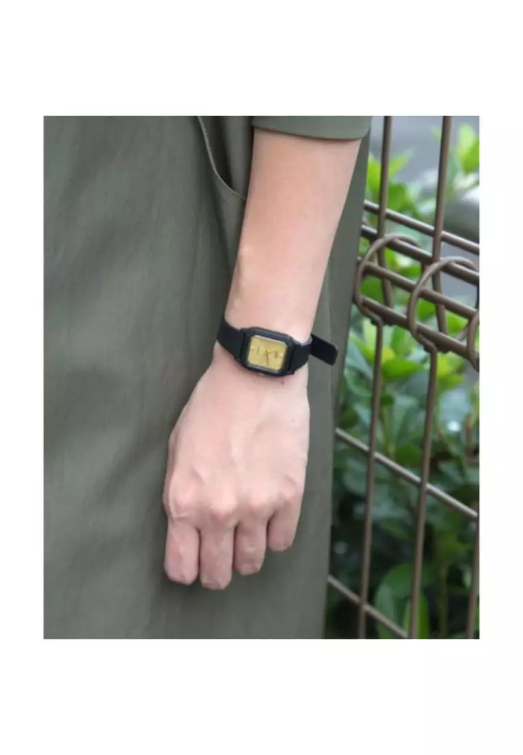 Women's Analog Watch LQ-142E-9A Mini size Black Resin Band Ladies Watch