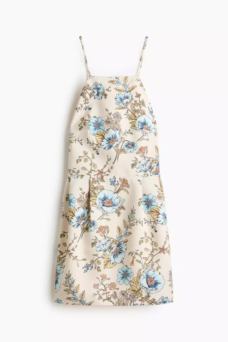 Open-back strappy dress