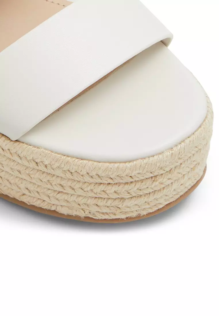 Keoni Wedges