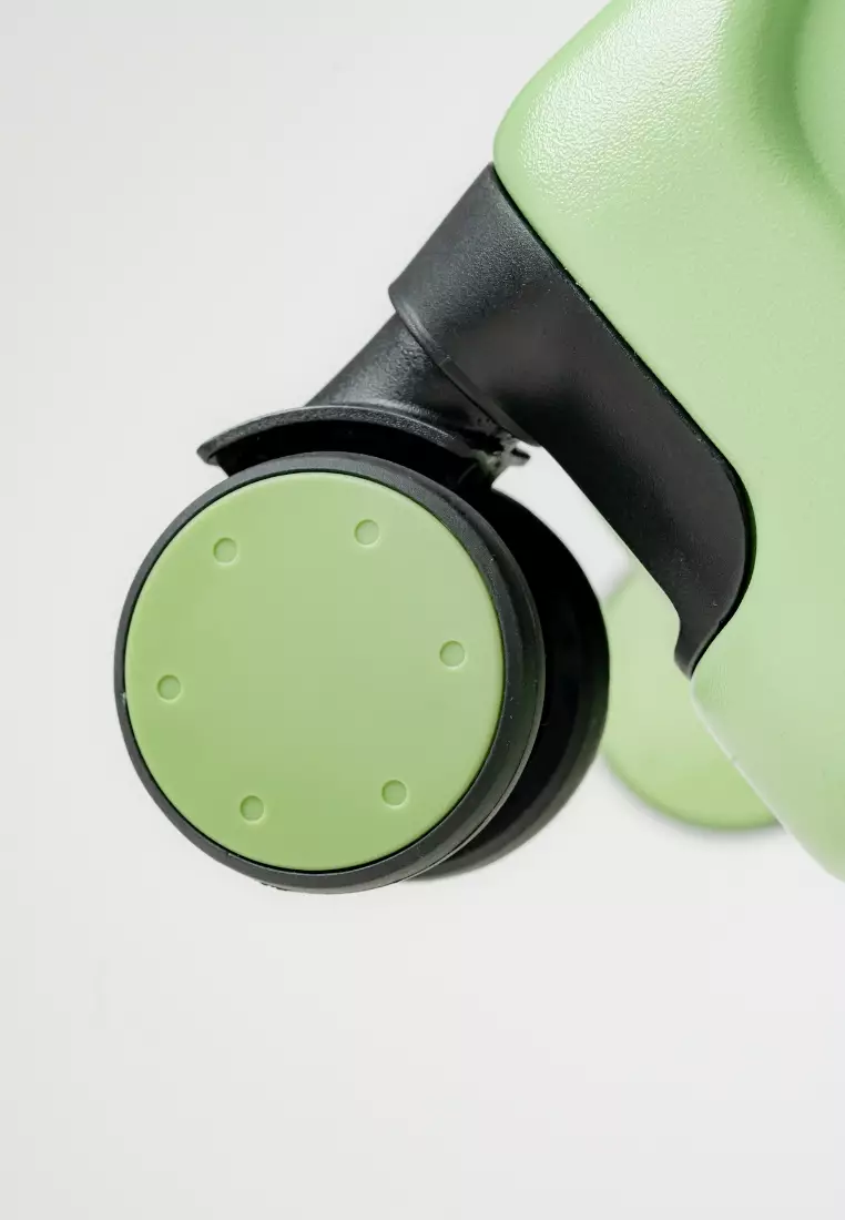 Alpha 24" Medium Hard Case Luggage Matcha