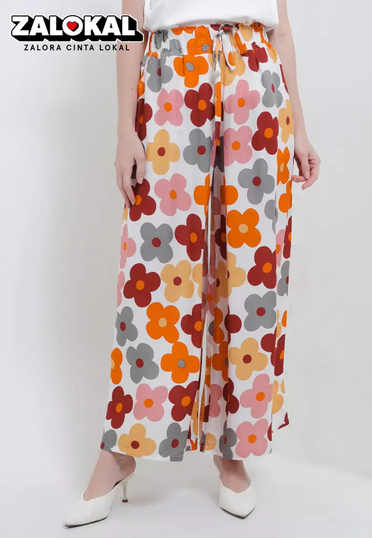 Ertolada chordoqda erotik yoshlar jinsiy aloqa