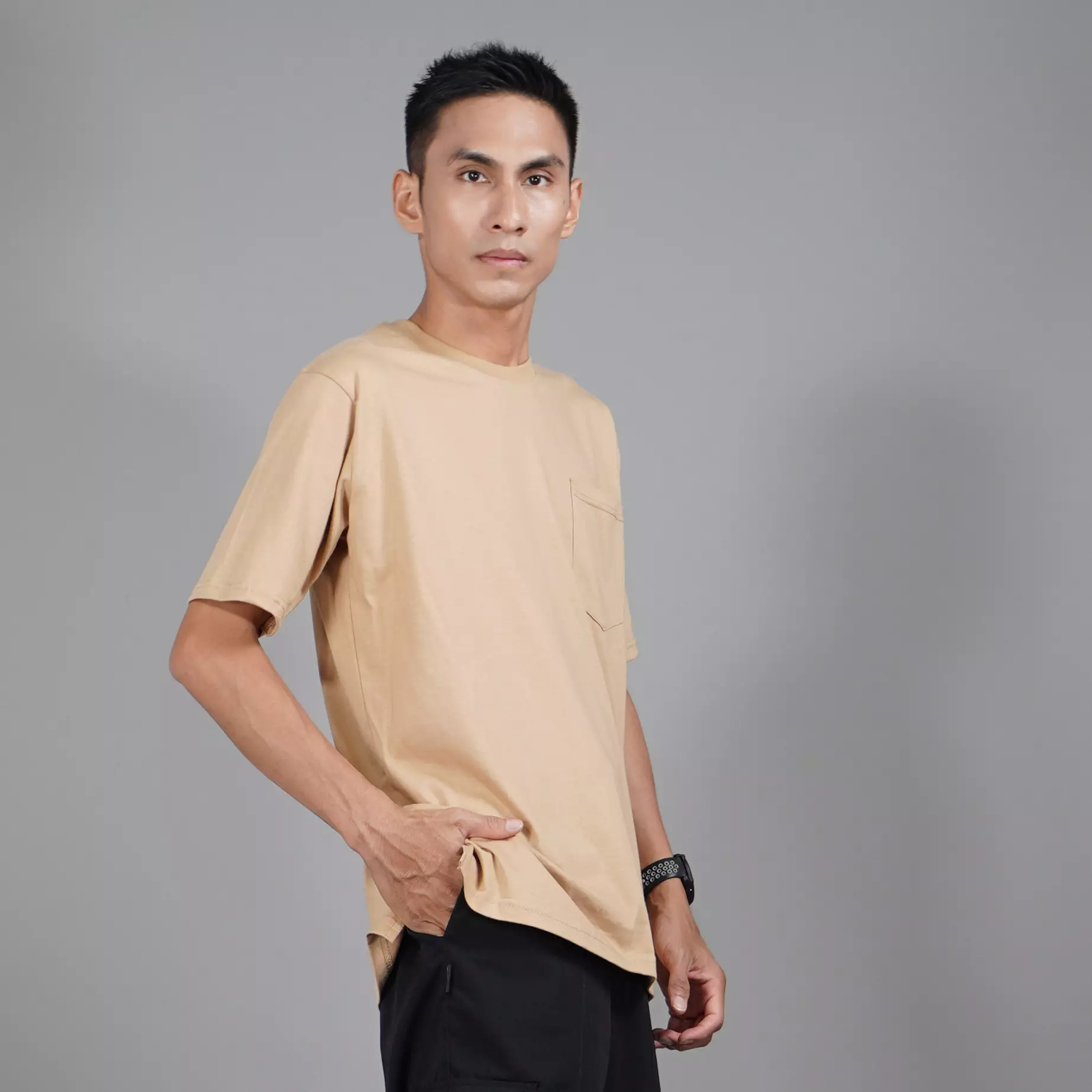  DANIEL Kaos Polos Lengan Pendek Kaos Oversize Pria - LATTE