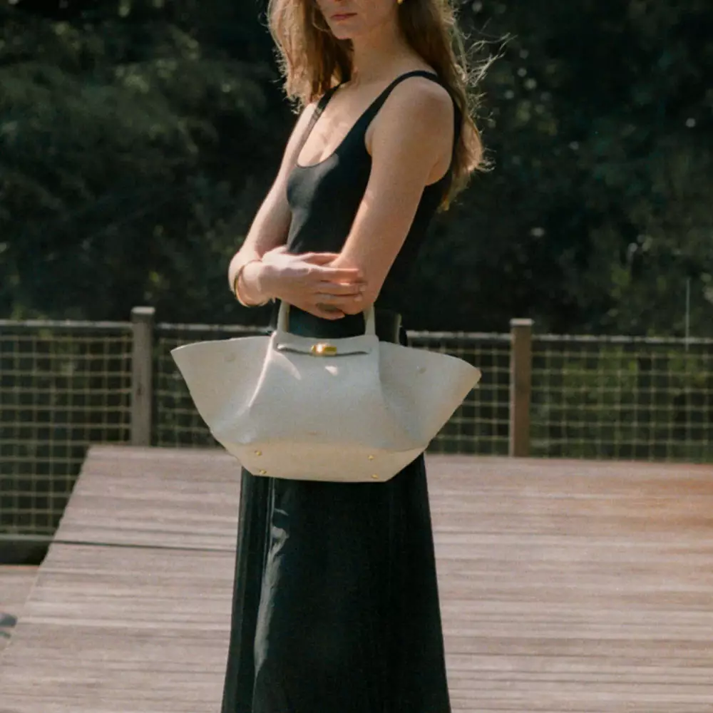 The Midi New York Tote Bag Off-White Grained