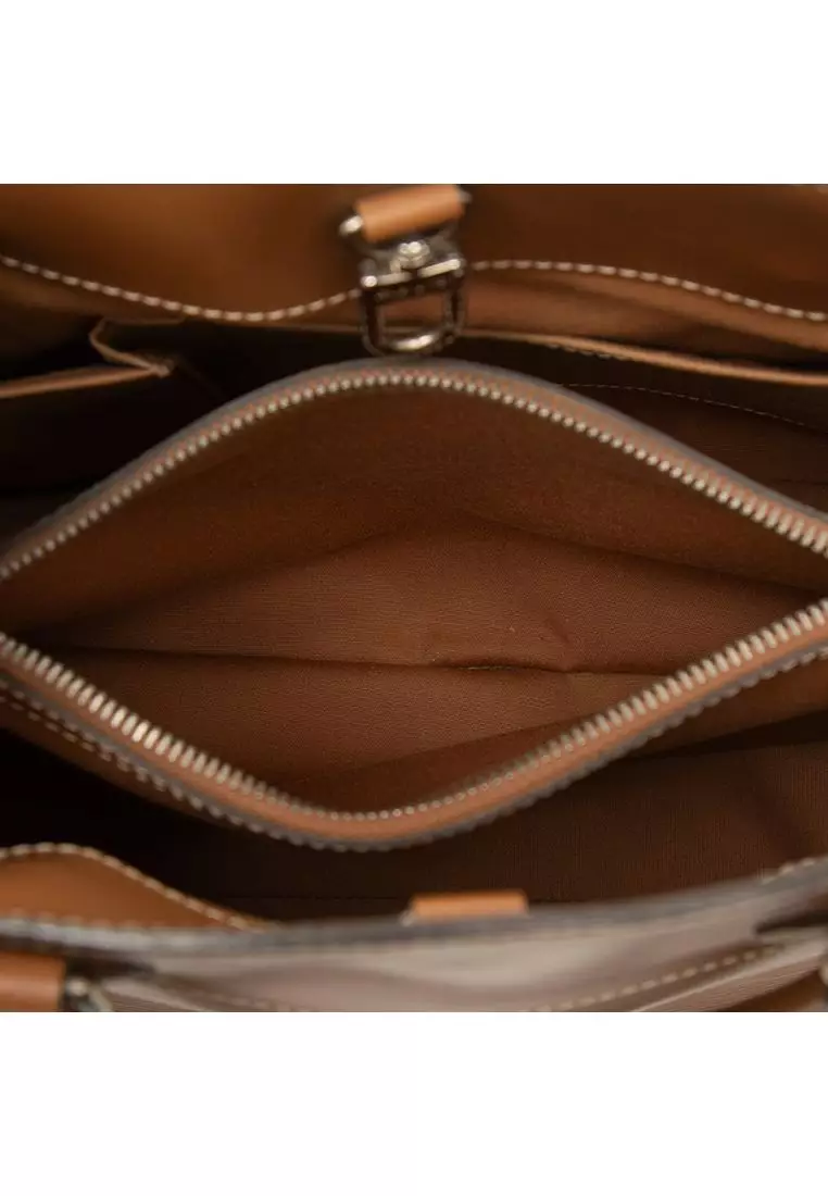 Pre-Loved Louis Vuitton Epi Passy Pm