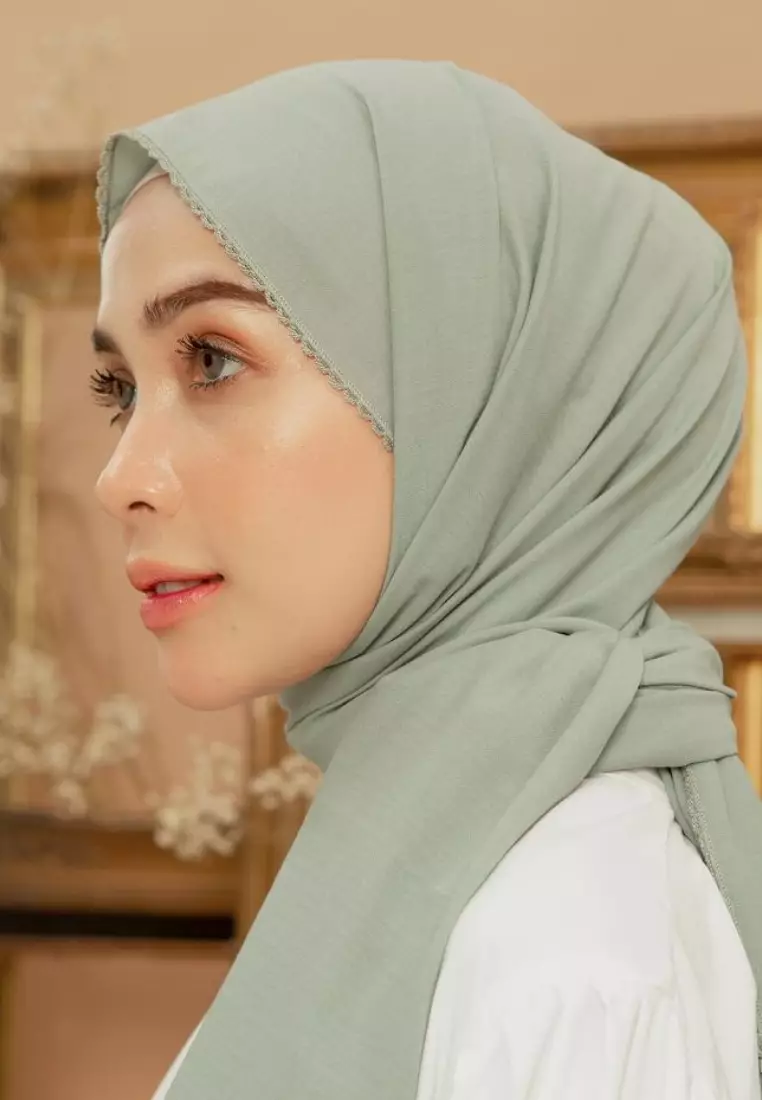 Embroidery Signature Shawl Green Pastel