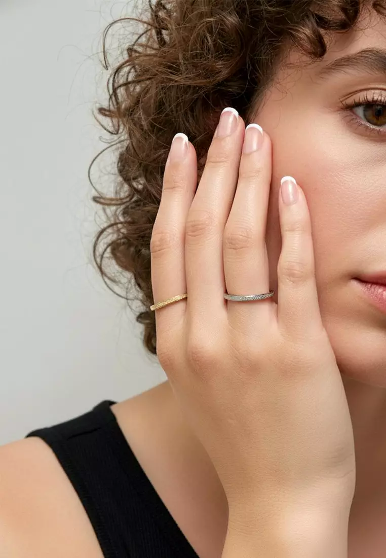 Deva Glitter Textured Stacker Ring