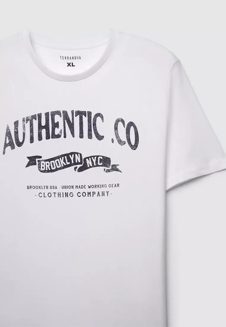 Man Short-Sleeved T-Shirt