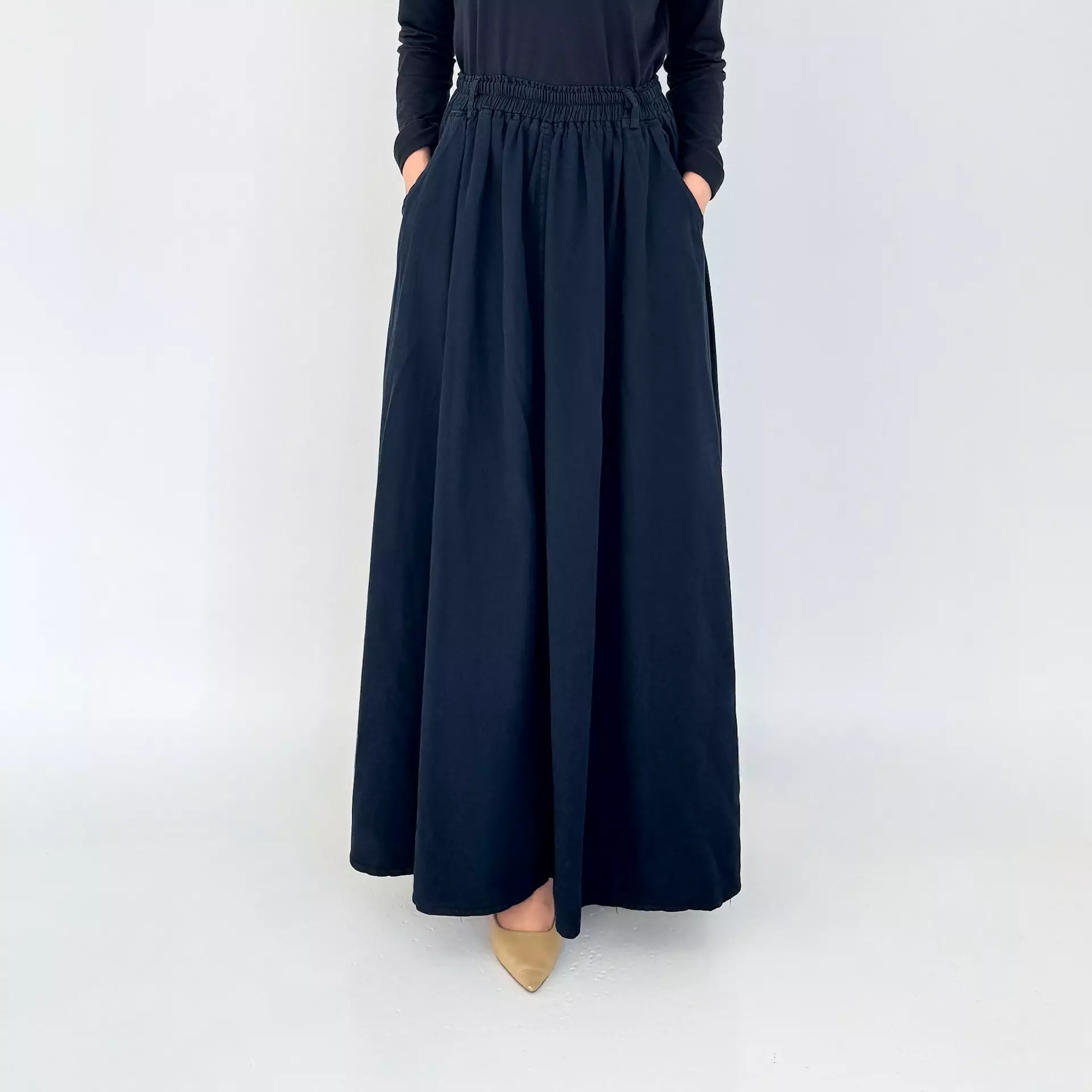 Tania Denim Skirt (Rok Jeans A-Line) HITAM