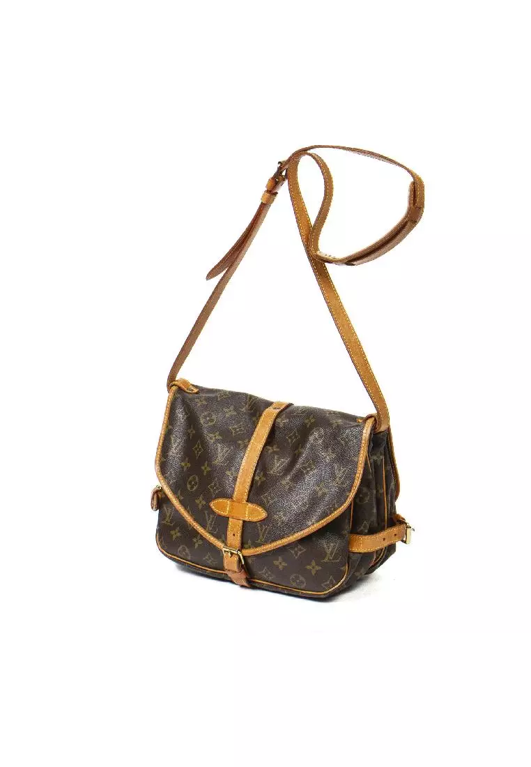 Louis Vuitton Mini Looping Shoulder Bag 62% off retail