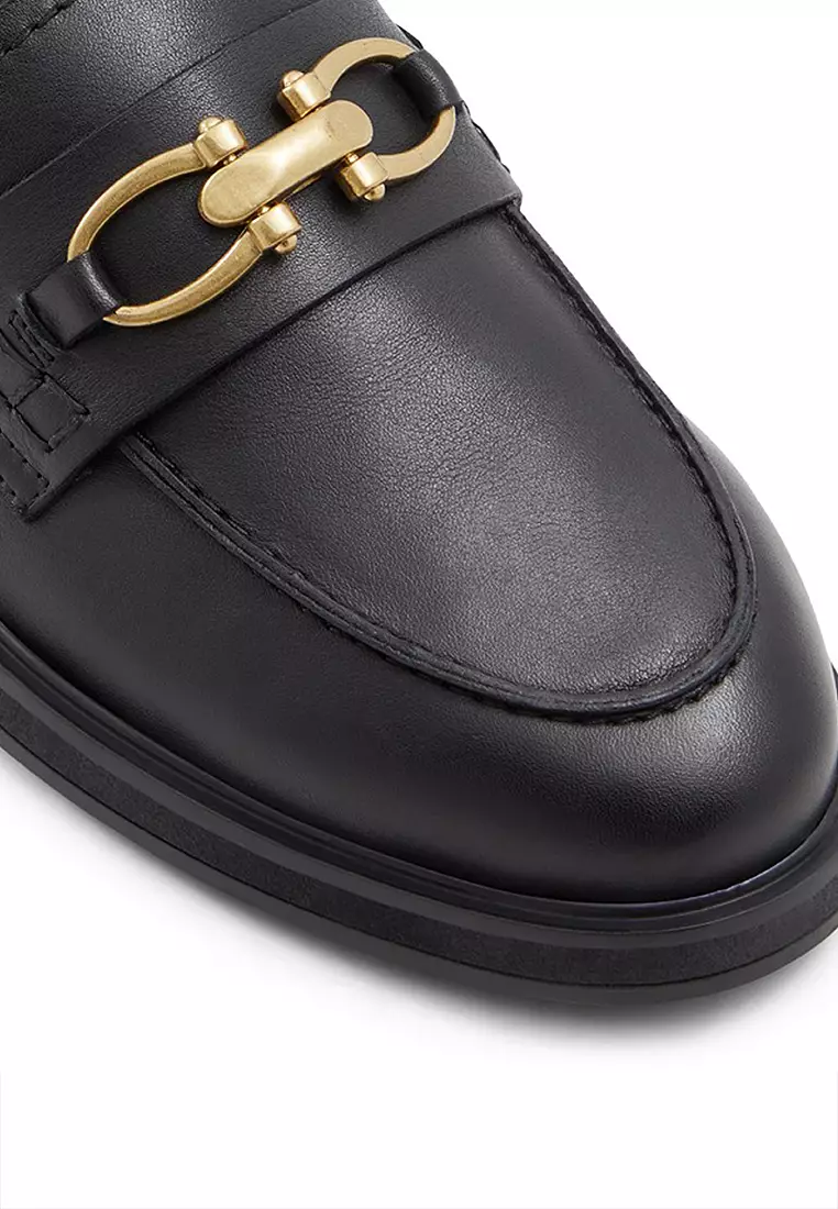 Bissom Loafers