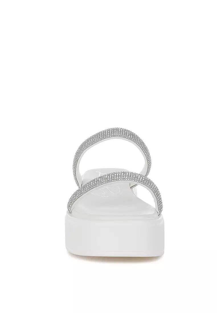 Sandal Platform Berhias Berlian Imitasi Tebal Warna Putih