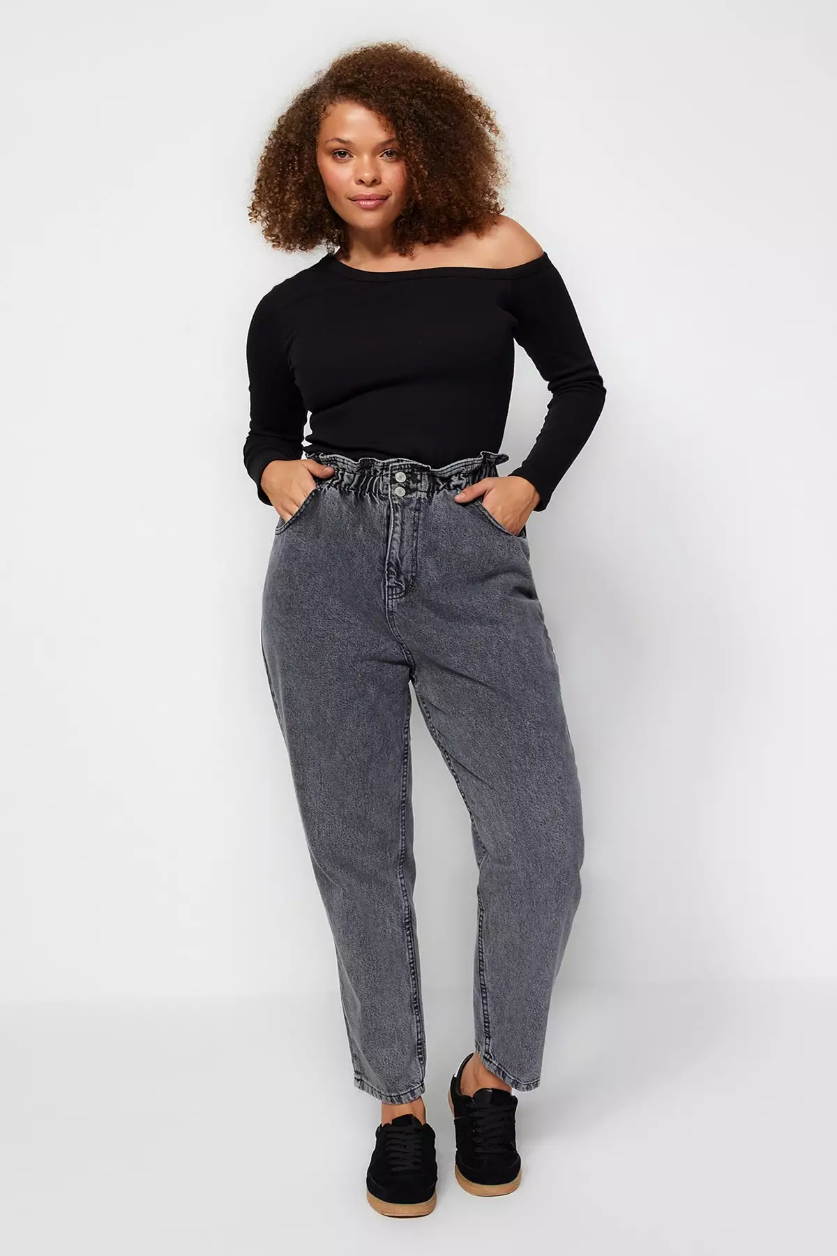 High Waist Mom Fit Jeans