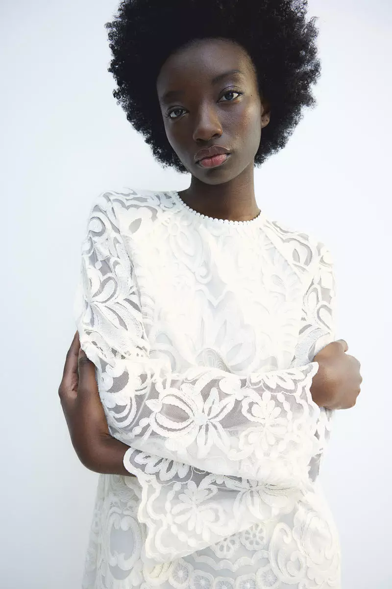 H&m white discount embroidered dress