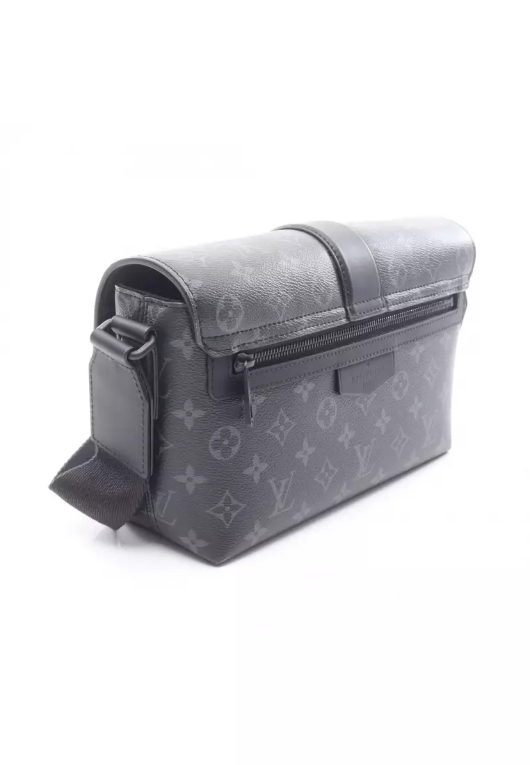 Pre-Loved Louis Vuitton S-Cape messenger Monogram Eclipse Shoulder bag PVC leather black