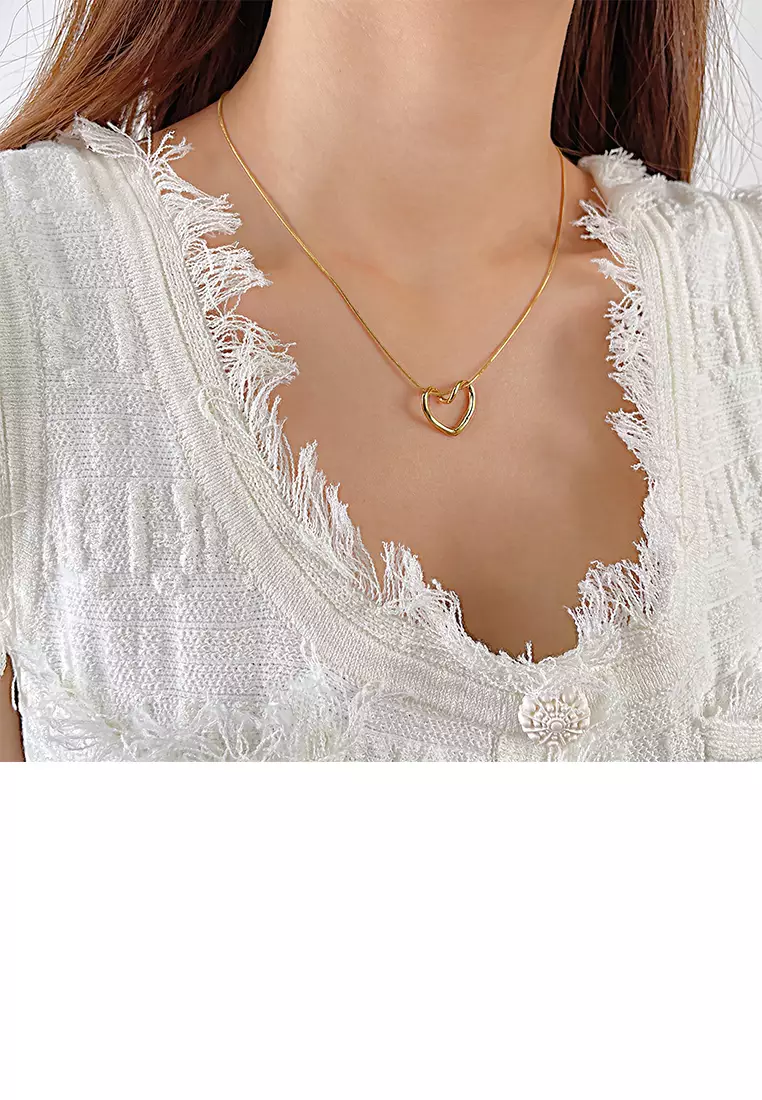 Simple and Fashion Plated Gold 316L Stainless Steel Hollow Line Heart-shaped Pendant with Necklace