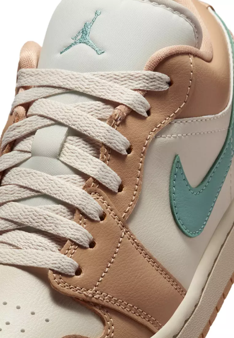 Air Jordan Low Shoes