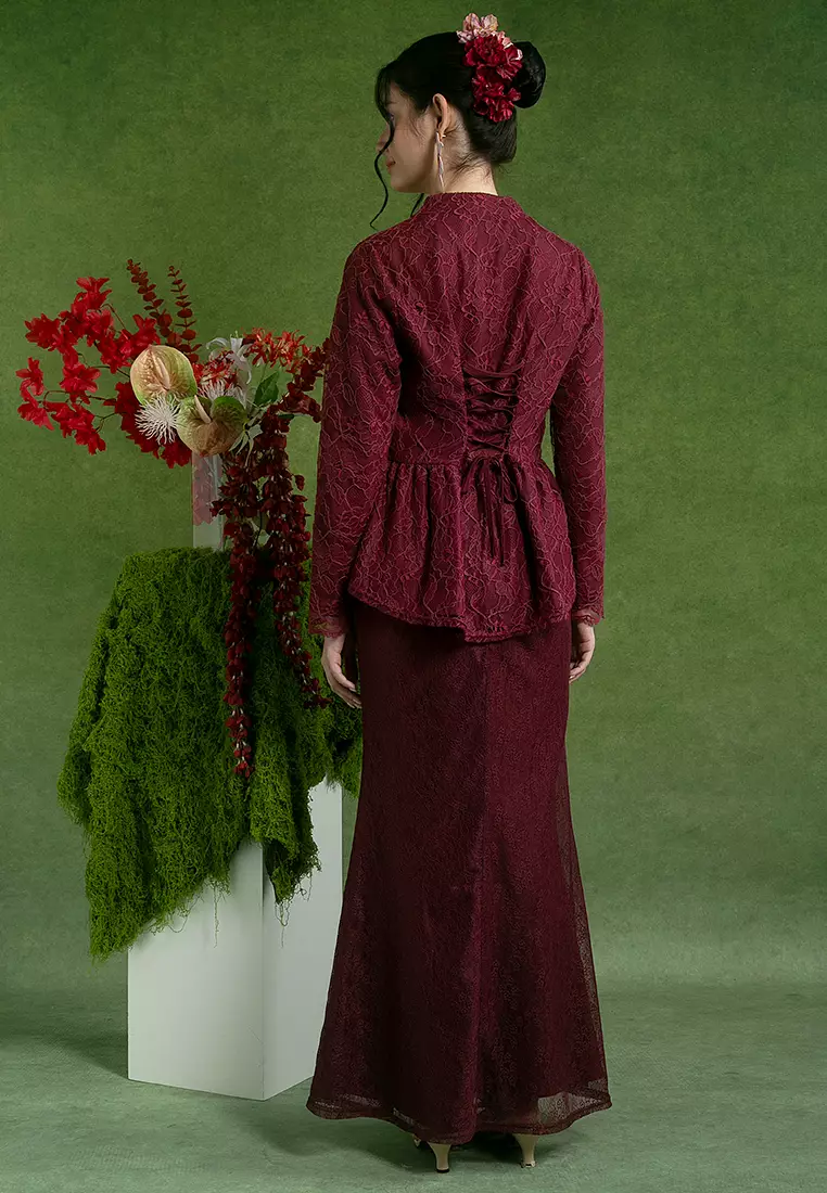 Adrianna Kebaya Lace Set