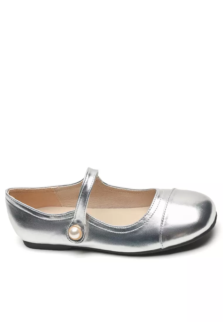 Cheap silver flat shoes hotsell