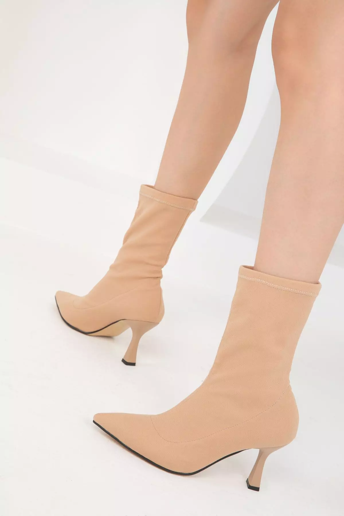 Discount on Soho  shoes - SKU: Tucked Pointed Toe High Heeled Boots