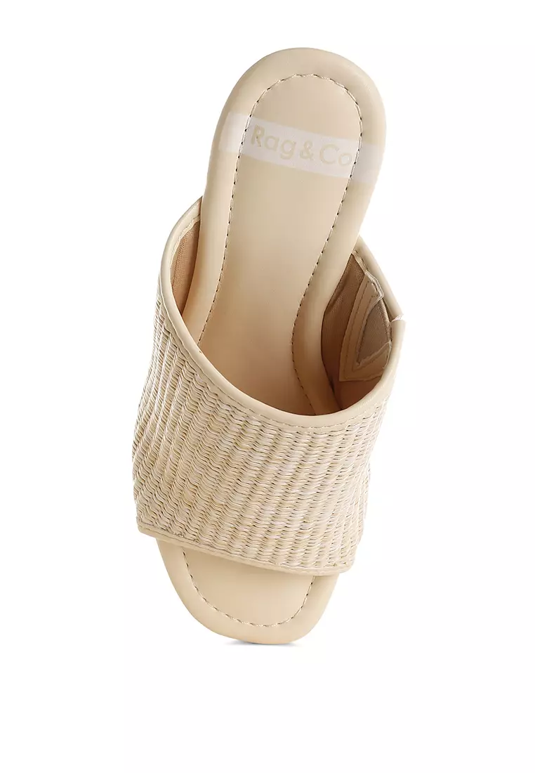Raffia Wooden Clogs In Light Beige