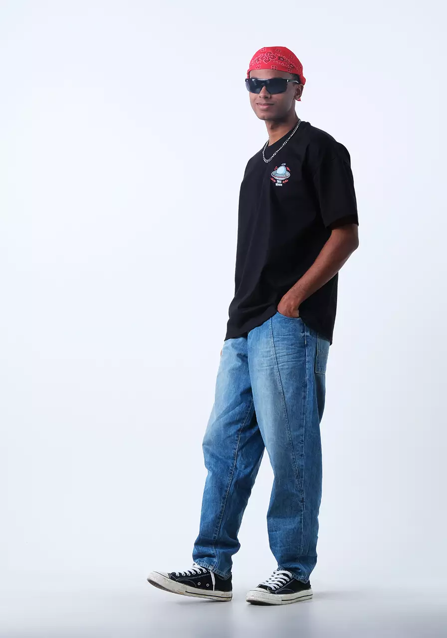 Kaos Oversize Unisex Alien Black