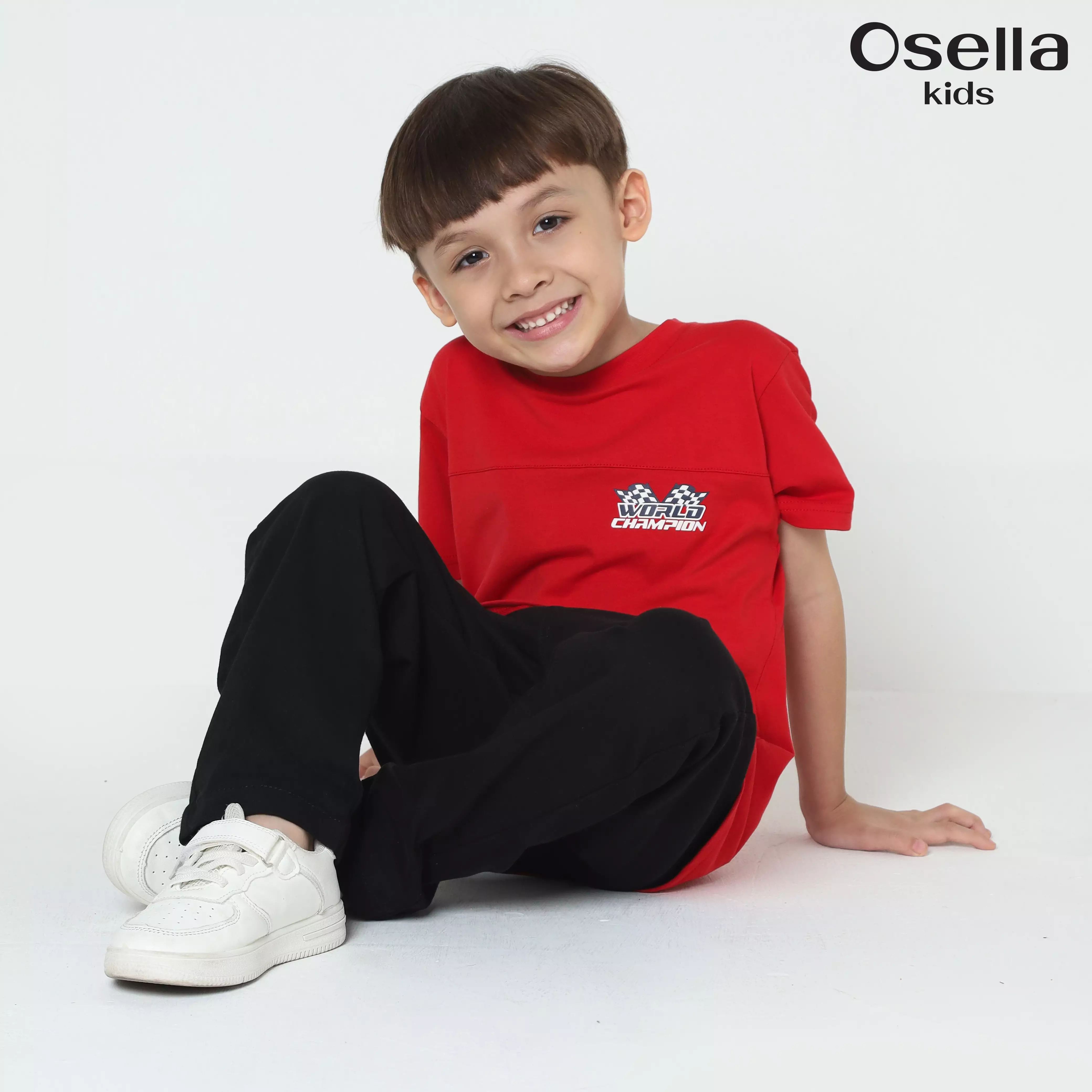 Osella World Champion Graphic T-Shirt In Red 2271500551 | Kaos Basic Lengan Pendek Anak Laki Laki